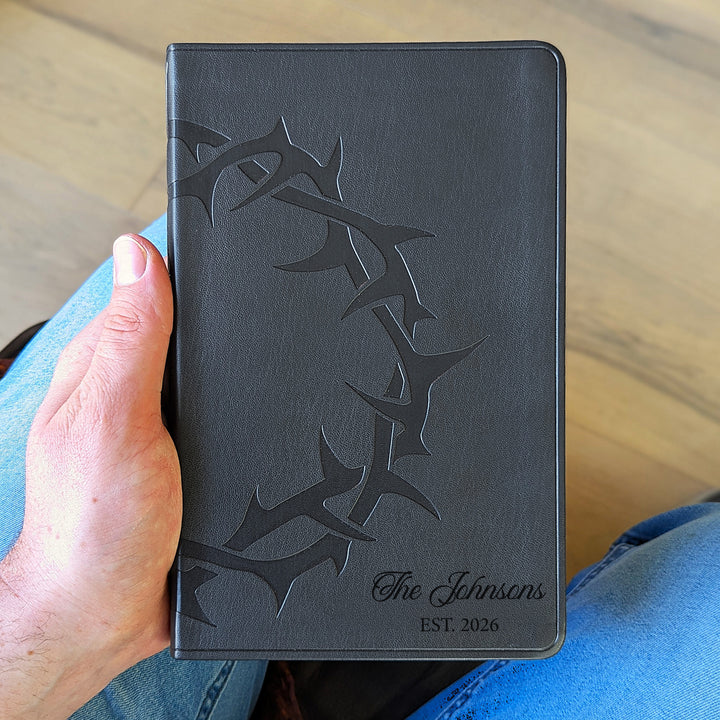 Biblia con letra súper gigante ESV personalizada – Borgoña | Girasol