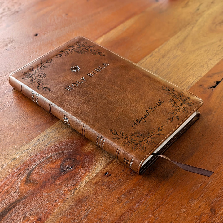 Biblia con letra súper gigante ESV personalizada – Borgoña | Girasol