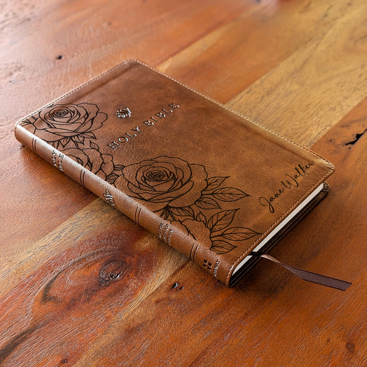 Biblia con letra súper gigante ESV personalizada – Borgoña | Girasol