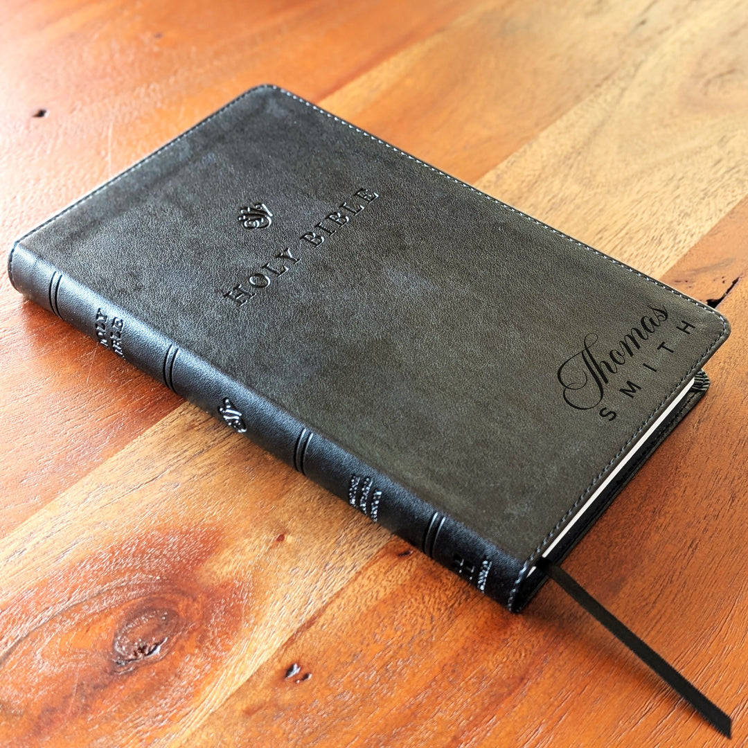 Biblia con letra súper gigante ESV personalizada – Borgoña | Girasol