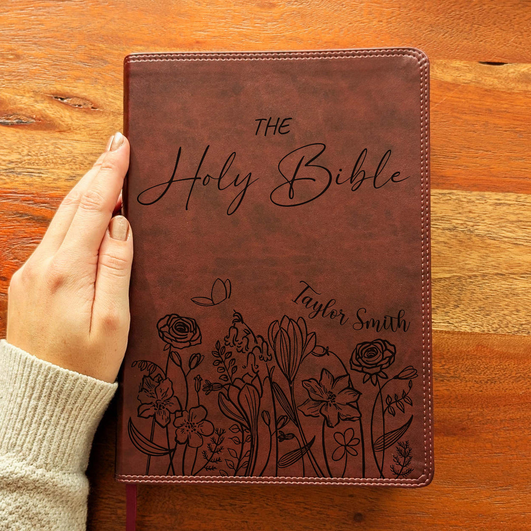 Biblia con letra súper gigante ESV personalizada – Borgoña | Girasol