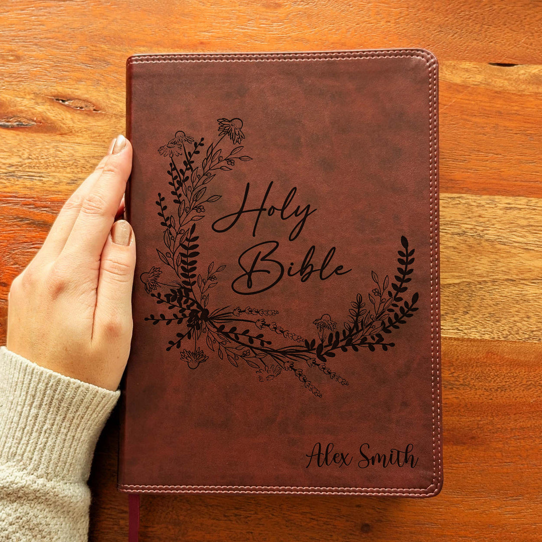 Biblia con letra súper gigante ESV personalizada – Borgoña | Girasol
