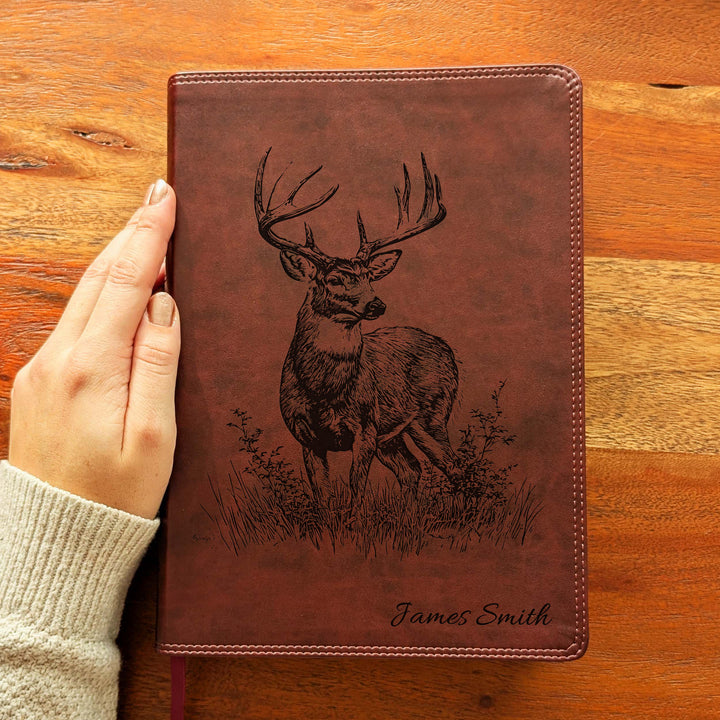 Biblia con letra súper gigante ESV personalizada – Borgoña | Girasol