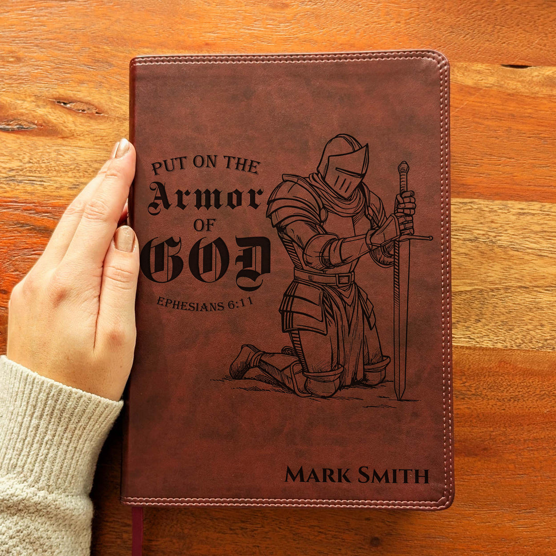Biblia con letra súper gigante ESV personalizada – Borgoña | Girasol