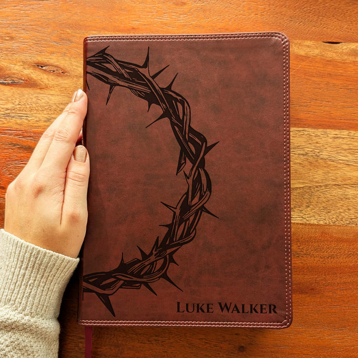 Biblia con letra súper gigante ESV personalizada – Borgoña | Girasol