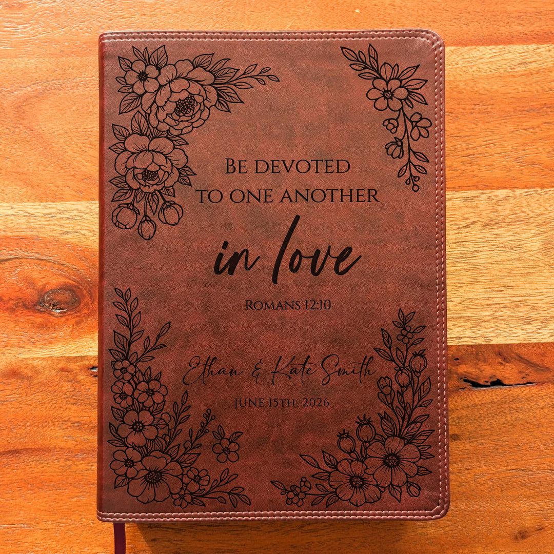 Biblia con letra súper gigante ESV personalizada – Borgoña | Girasol