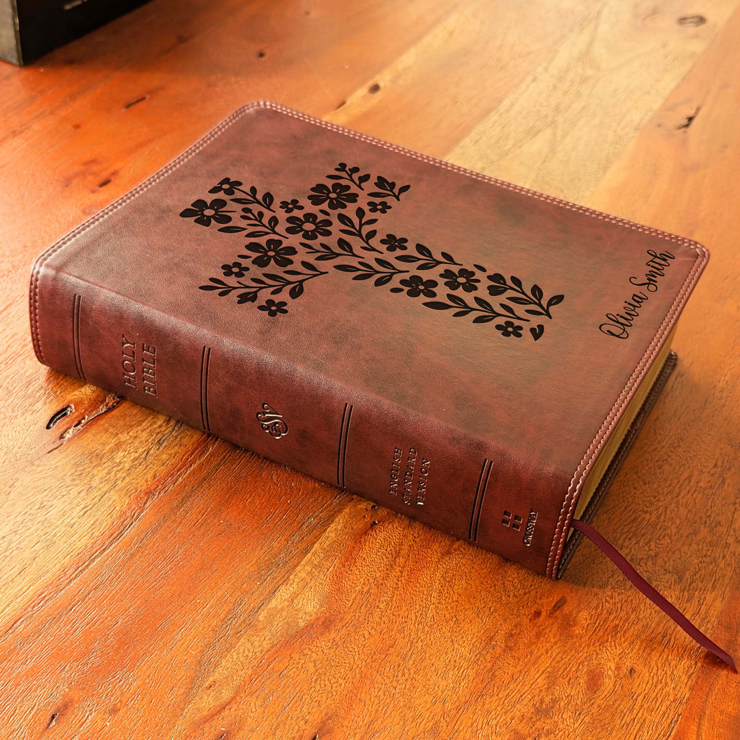 Biblia con letra súper gigante ESV personalizada – Borgoña | Girasol