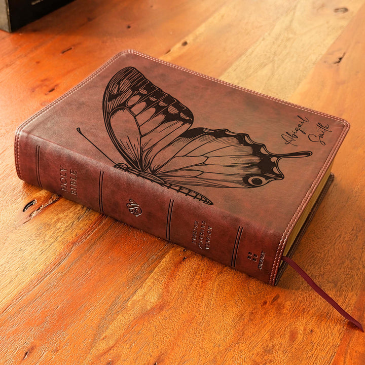 Biblia con letra súper gigante ESV personalizada – Borgoña | Girasol