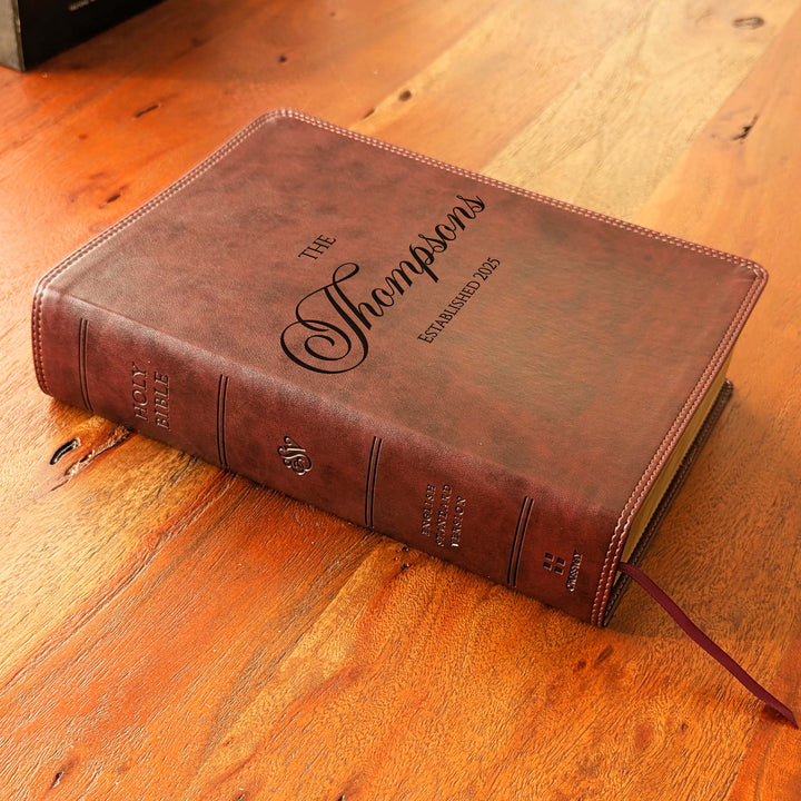 Biblia con letra súper gigante ESV personalizada – Borgoña | Girasol