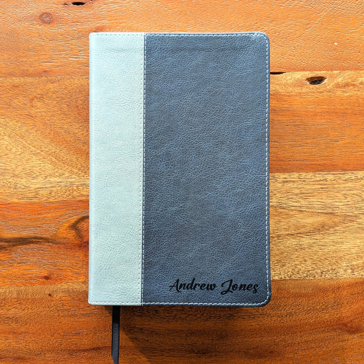 Biblia con letra súper gigante ESV personalizada – Borgoña | Girasol