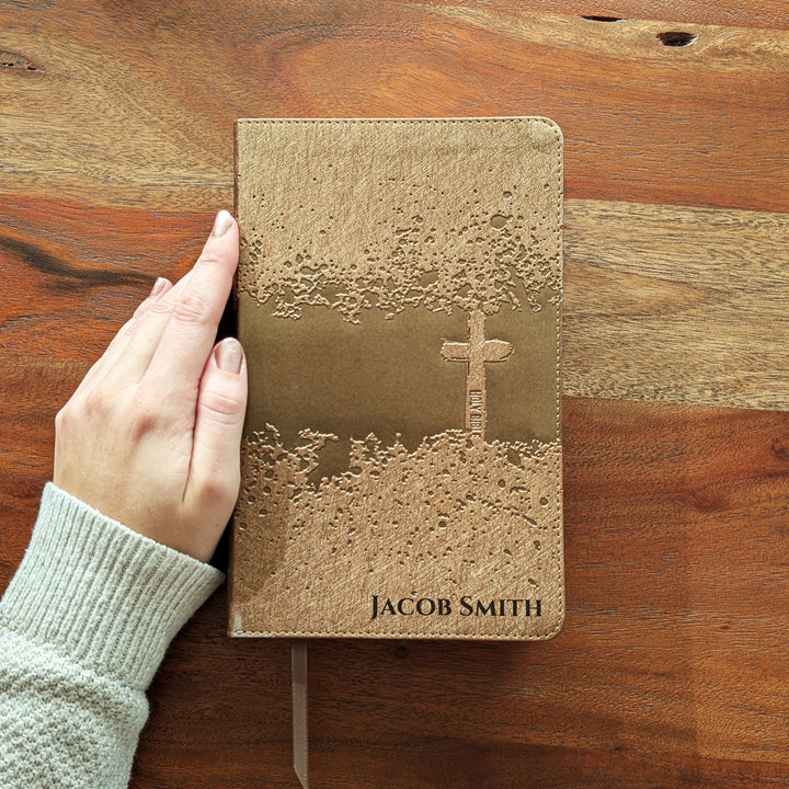 Biblia NVI Personalizada para Niños - Rosa | Nombre grabado