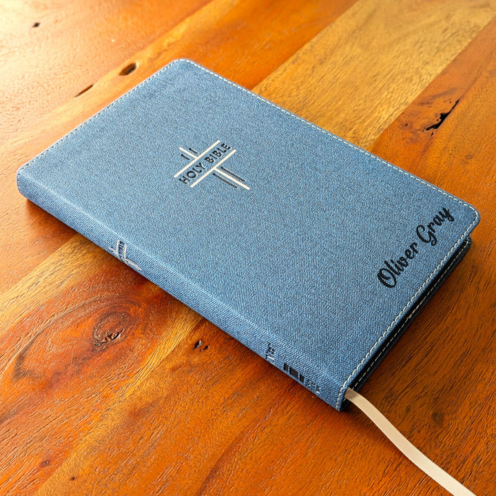 Personalized NIV Thinline Bible for Teens –  Navy | Engraved Name