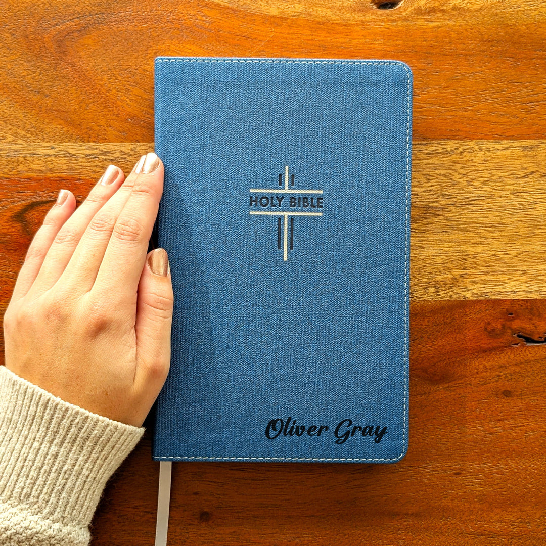 Personalized NIV Thinline Bible for Teens –  Navy | Engraved Name