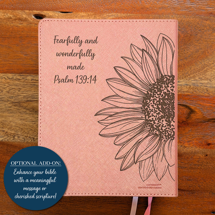 Biblia NVI Personalizada para Niños - Rosa | Nombre grabado