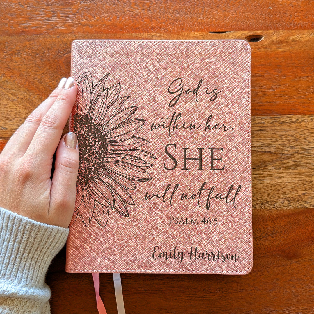 Biblia NVI Personalizada para Niños - Rosa | Nombre grabado