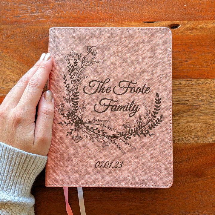 Biblia NVI Personalizada para Niños - Rosa | Nombre grabado