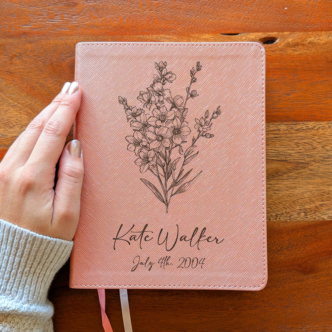 Biblia NVI Personalizada para Niños - Rosa | Nombre grabado
