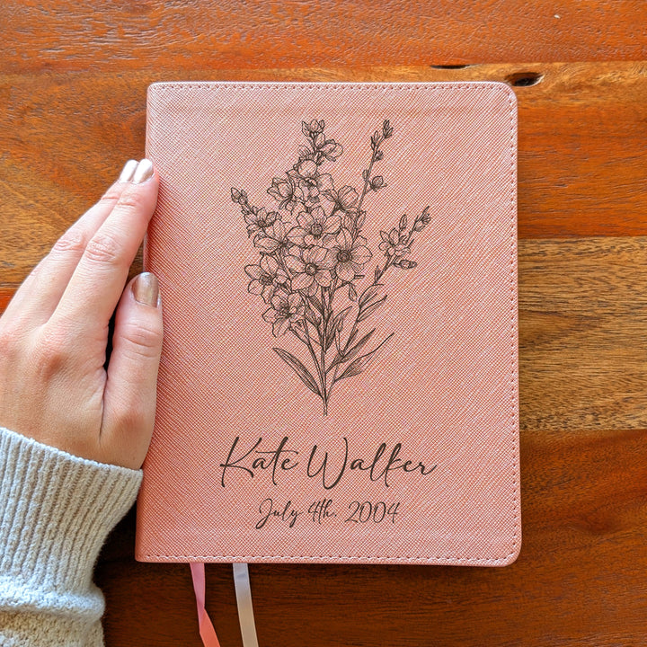 Biblia NVI Personalizada para Niños - Rosa | Nombre grabado