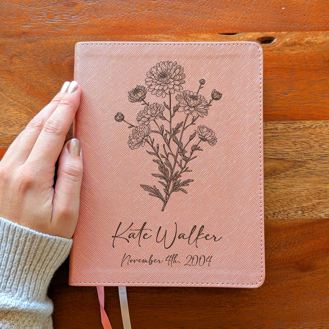 Biblia NVI Personalizada para Niños - Rosa | Nombre grabado