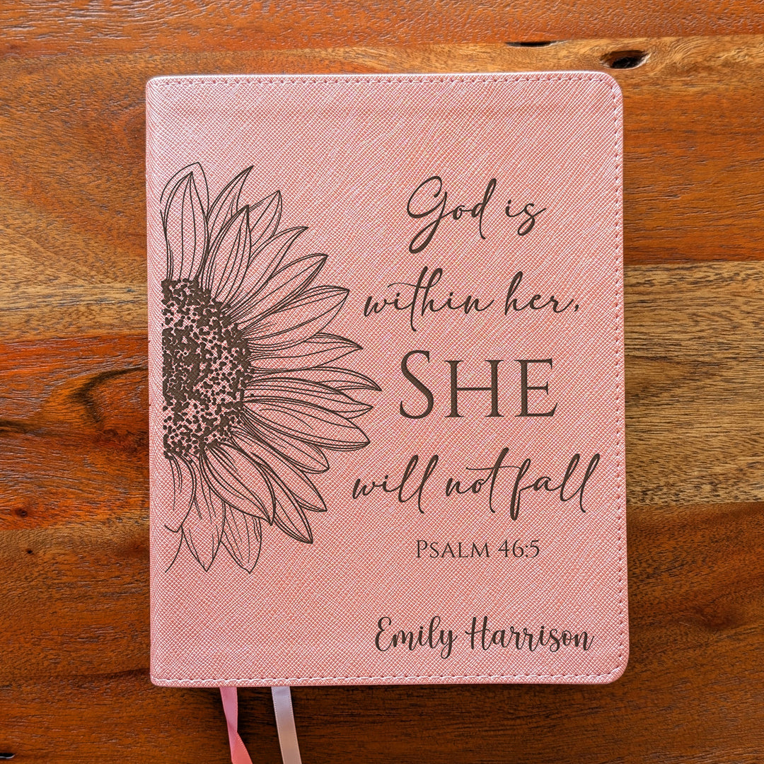 Biblia NVI Personalizada para Niños - Rosa | Nombre grabado