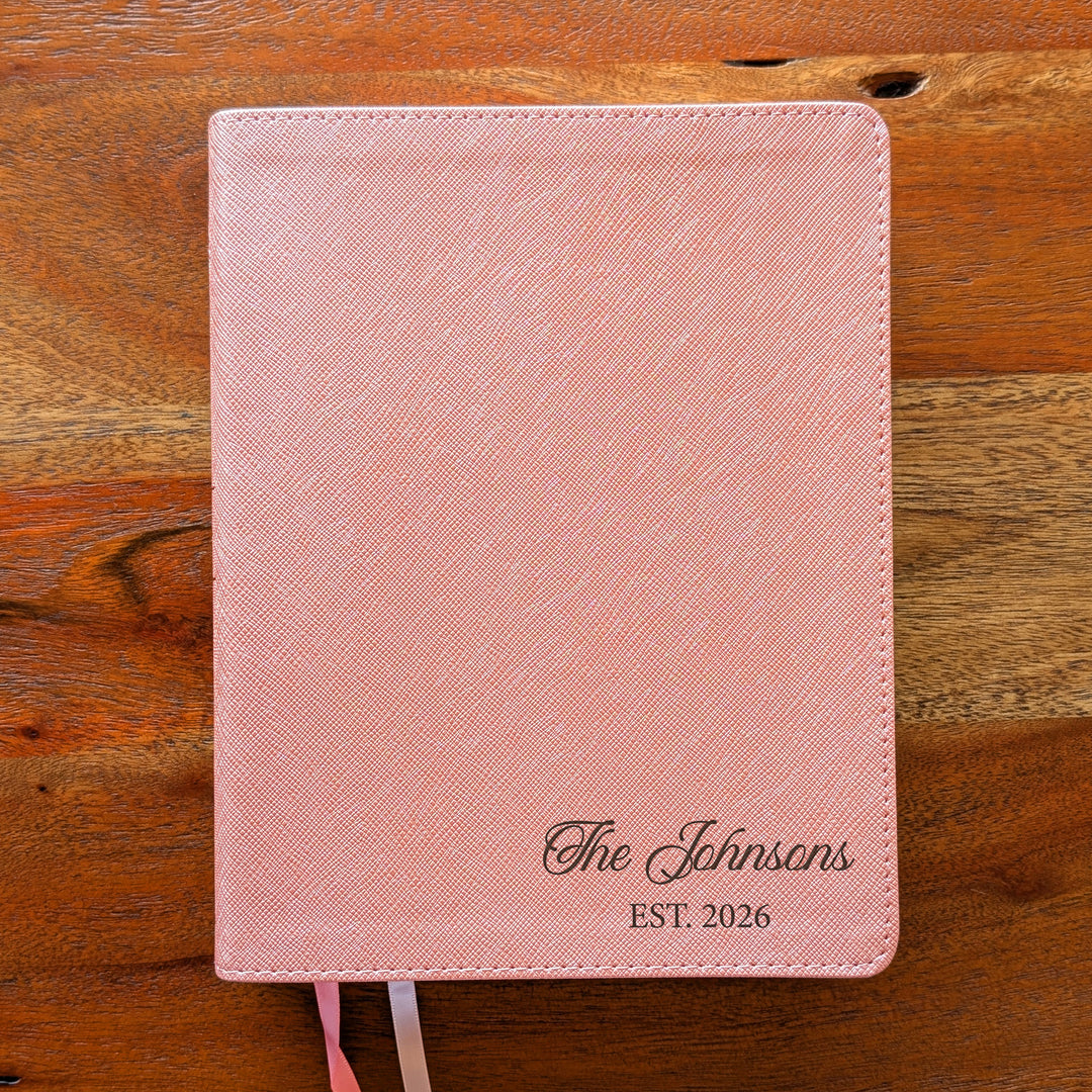 Biblia NVI Personalizada para Niños - Rosa | Nombre grabado