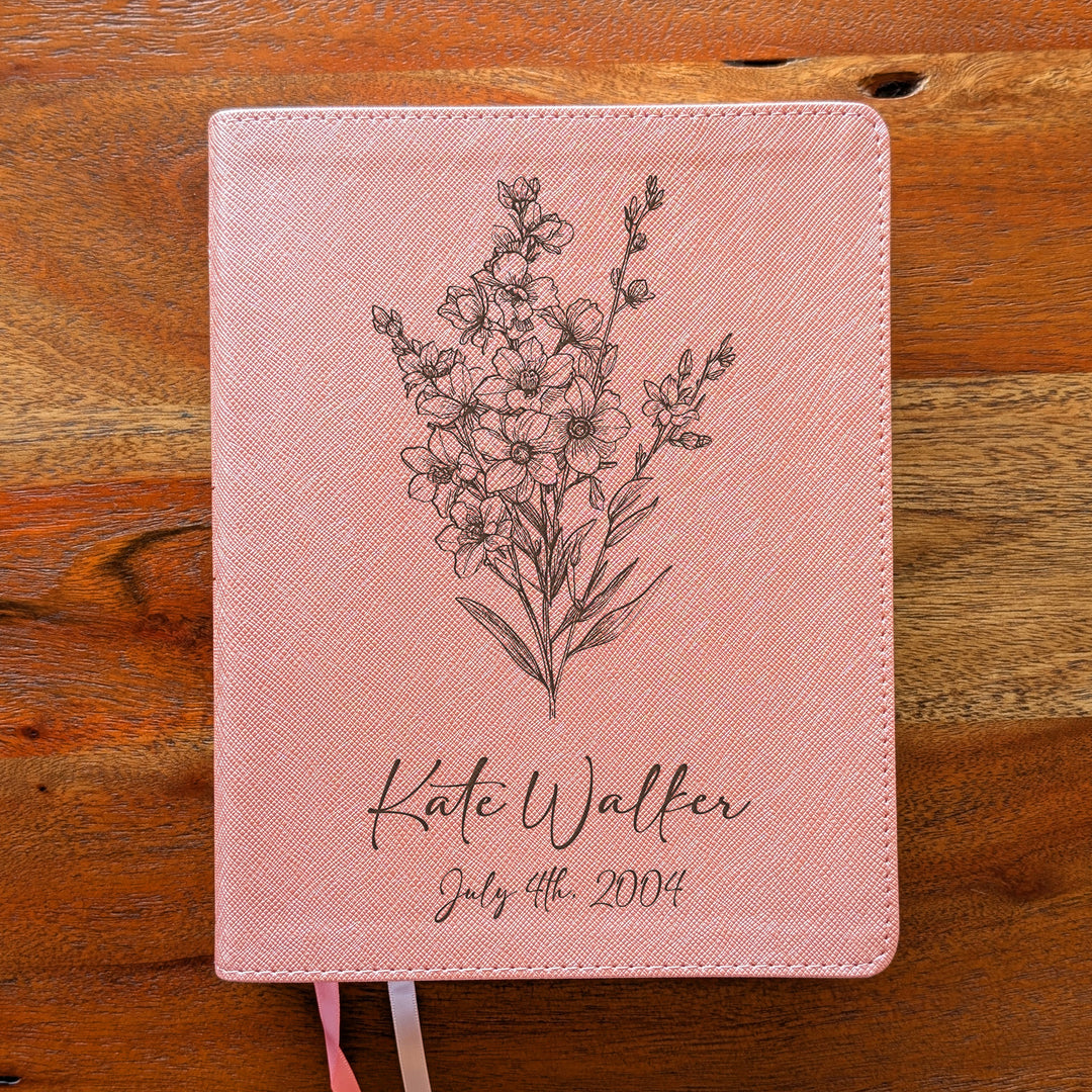 Biblia NVI Personalizada para Niños - Rosa | Nombre grabado