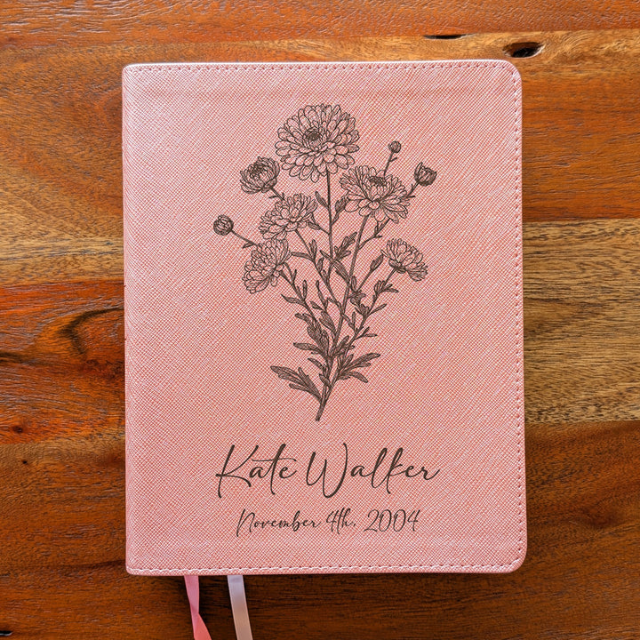 Biblia NVI Personalizada para Niños - Rosa | Nombre grabado