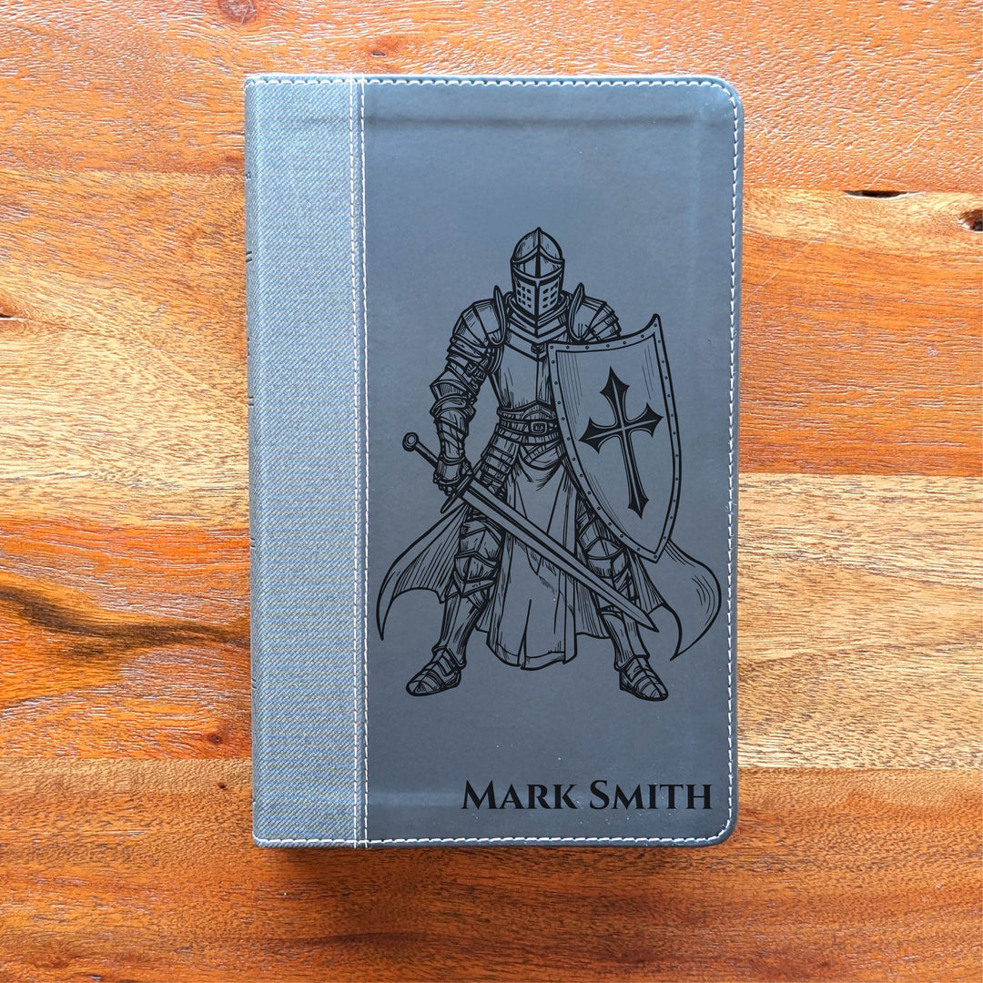 Biblia NVI tamaño personal personalizada – Letra grande, marrón | Hombre de fe