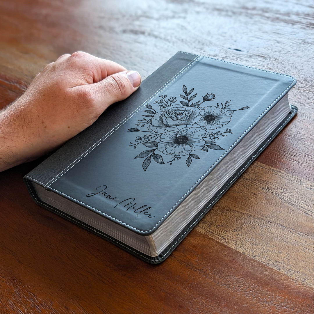 Biblia NVI tamaño personal personalizada – Letra grande, marrón | Hombre de fe