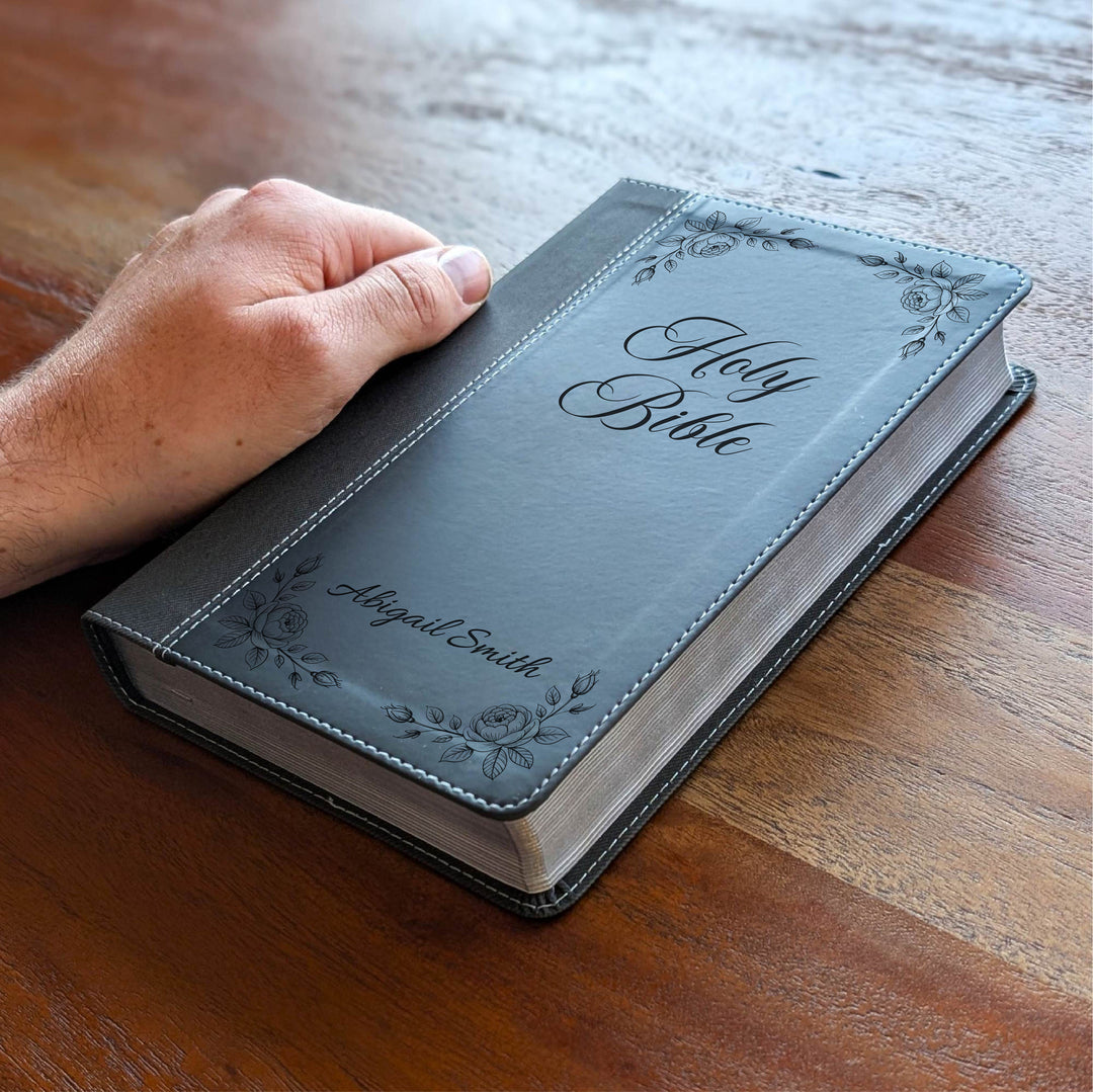 Biblia NVI tamaño personal personalizada – Letra grande, marrón | Hombre de fe