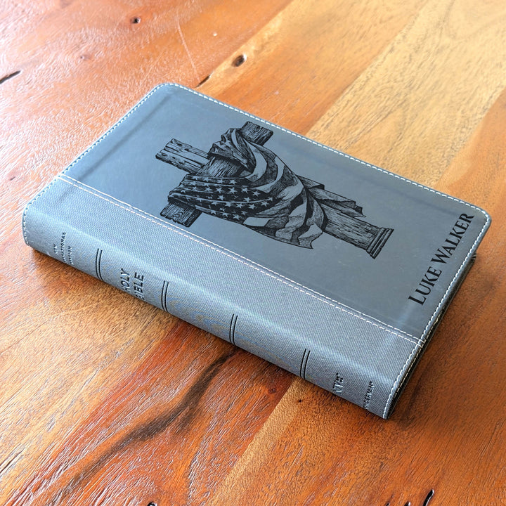 Biblia NVI tamaño personal personalizada – Letra grande, marrón | Hombre de fe