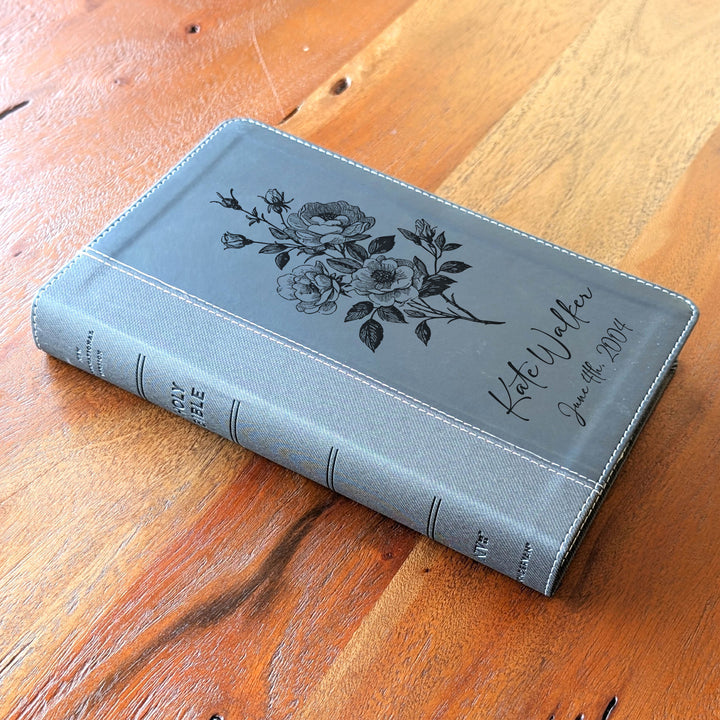 Biblia NVI tamaño personal personalizada – Letra grande, marrón | Hombre de fe