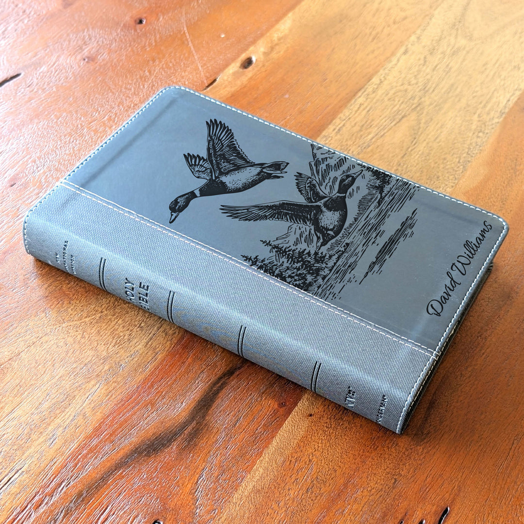 Biblia NVI tamaño personal personalizada – Letra grande, marrón | Hombre de fe