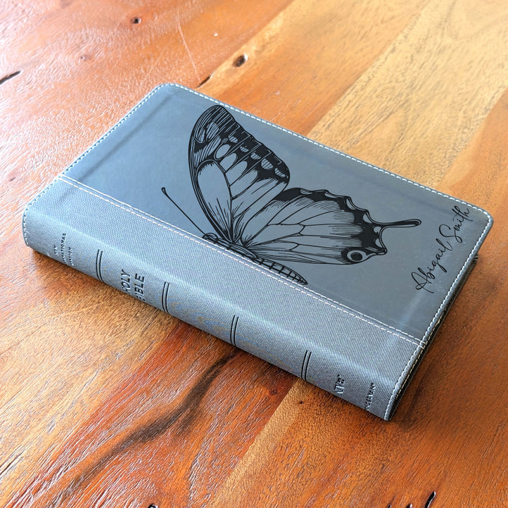 Biblia NVI tamaño personal personalizada – Letra grande, marrón | Hombre de fe