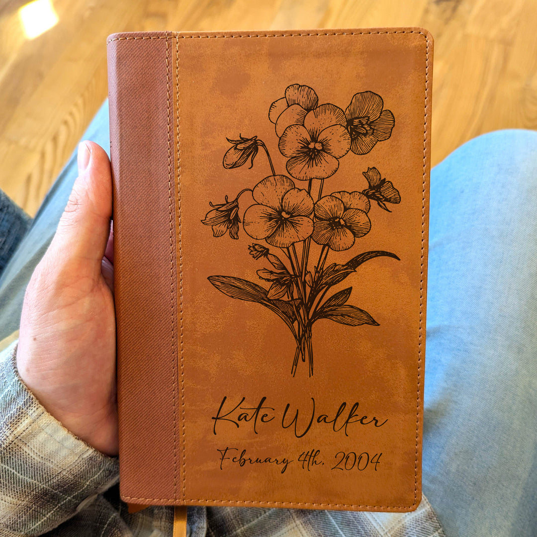 Biblia Personalizada NVI tamaño personal – Letra grande, marrón | Corona de Espinas