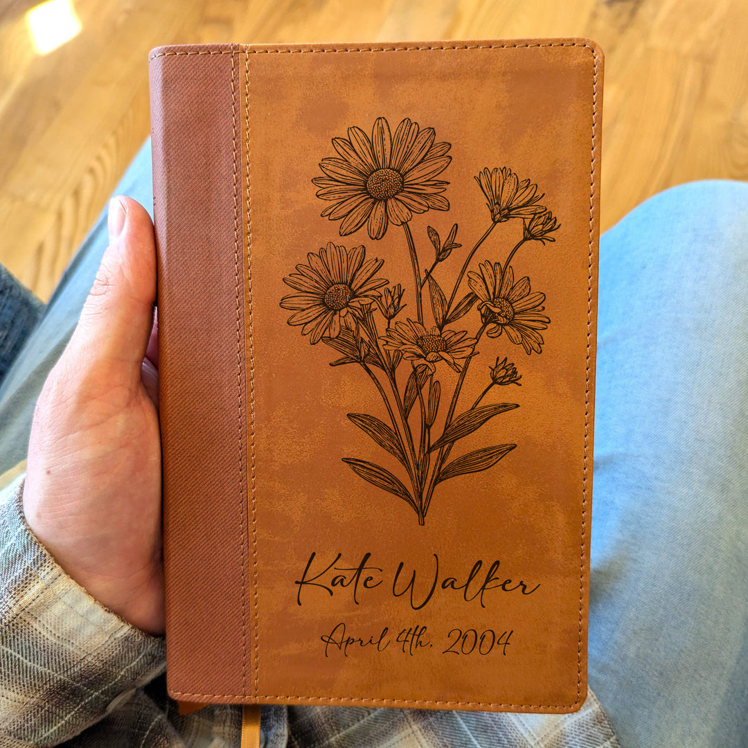 Biblia Personalizada NVI tamaño personal – Letra grande, marrón | Corona de Espinas
