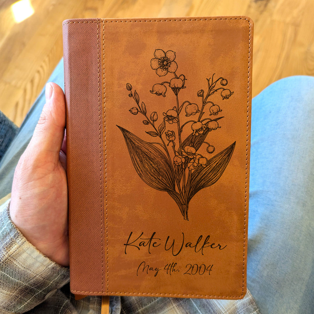 Biblia Personalizada NVI tamaño personal – Letra grande, marrón | Corona de Espinas
