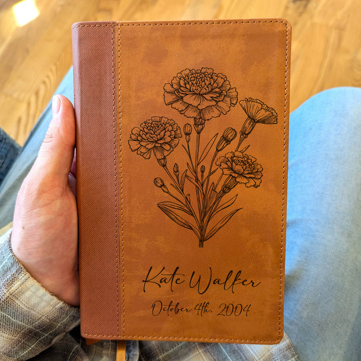 Biblia Personalizada NVI tamaño personal – Letra grande, marrón | Corona de Espinas