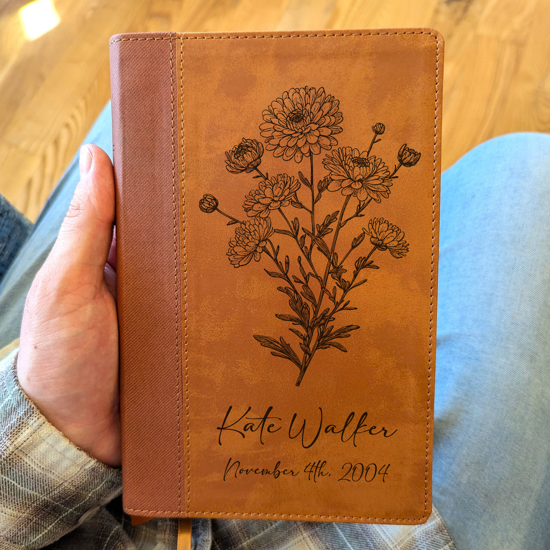 Biblia Personalizada NVI tamaño personal – Letra grande, marrón | Corona de Espinas