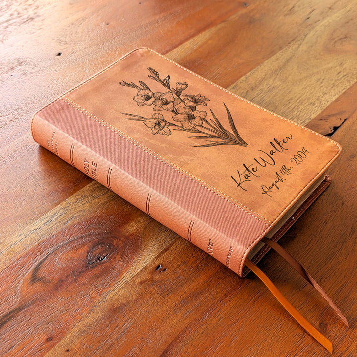 Biblia Personalizada NVI tamaño personal – Letra grande, marrón | Corona de Espinas
