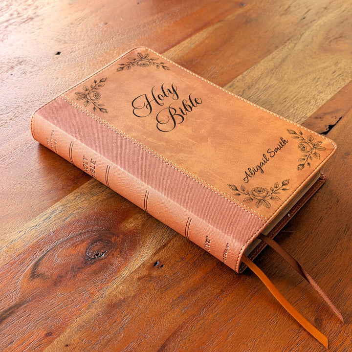 Biblia Personalizada NVI tamaño personal – Letra grande, marrón | Corona de Espinas
