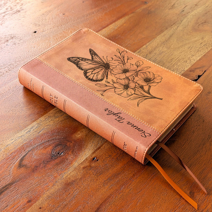 Biblia Personalizada NVI tamaño personal – Letra grande, marrón | Corona de Espinas