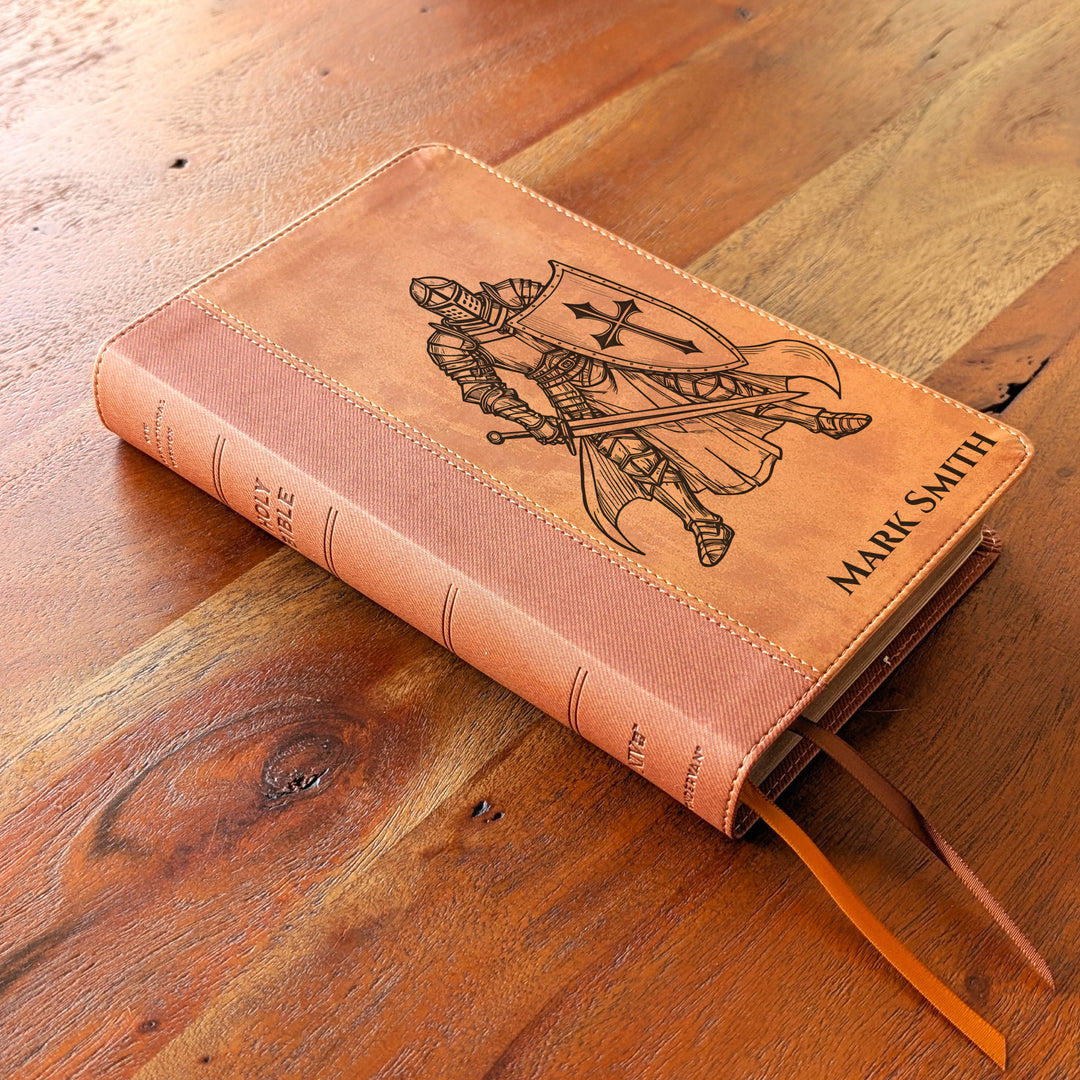 Biblia Personalizada NVI tamaño personal – Letra grande, marrón | Corona de Espinas