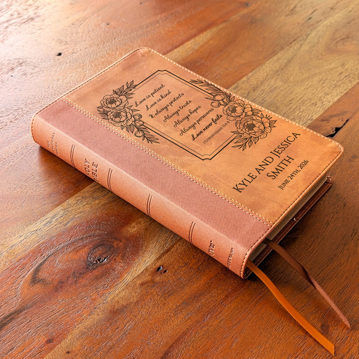 Biblia Personalizada NVI tamaño personal – Letra grande, marrón | Corona de Espinas