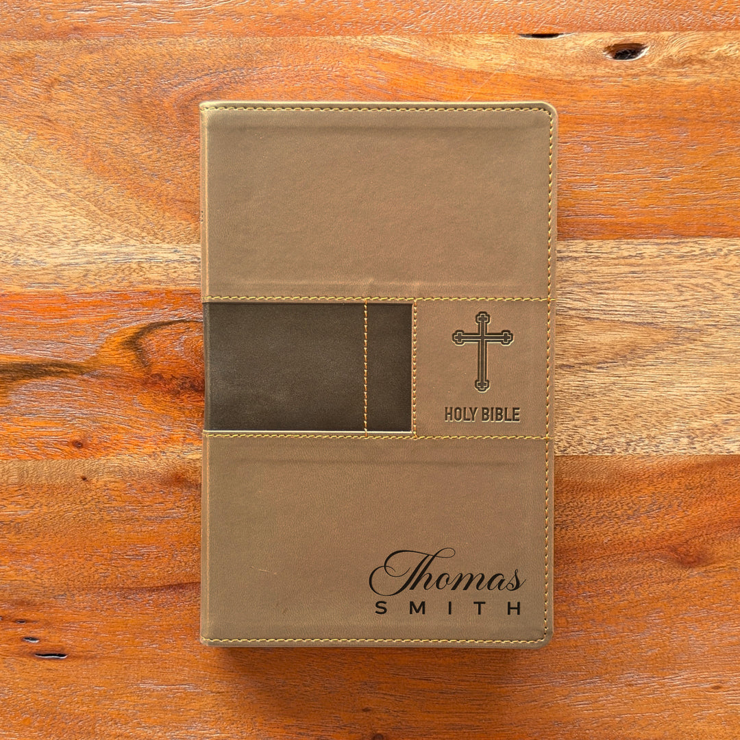 Biblia NVI Personalizada para Niños - Rosa | Nombre grabado