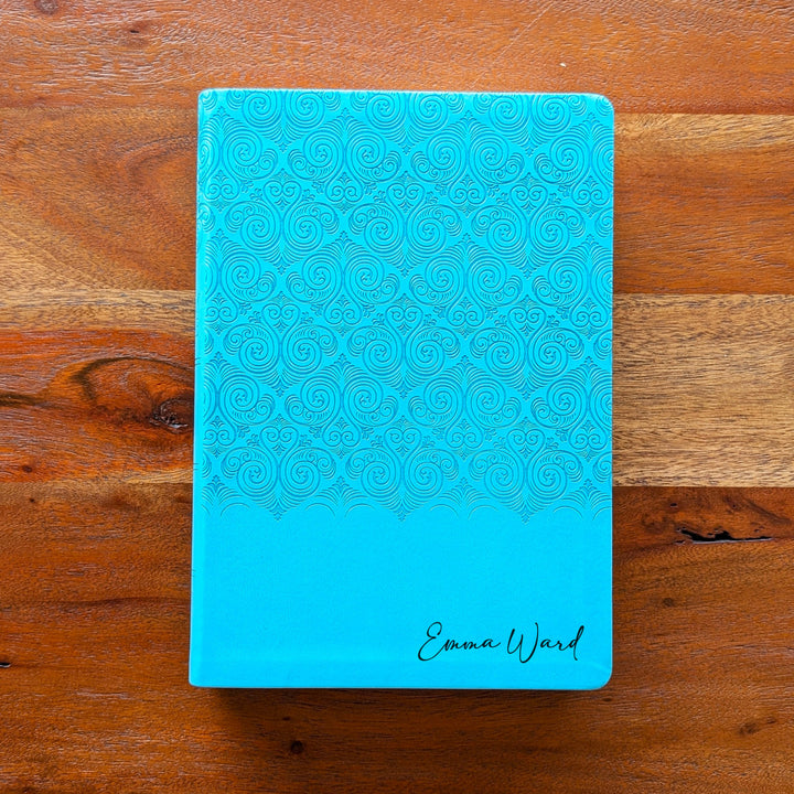 Biblia NVI Personalizada para Niños - Rosa | Nombre grabado