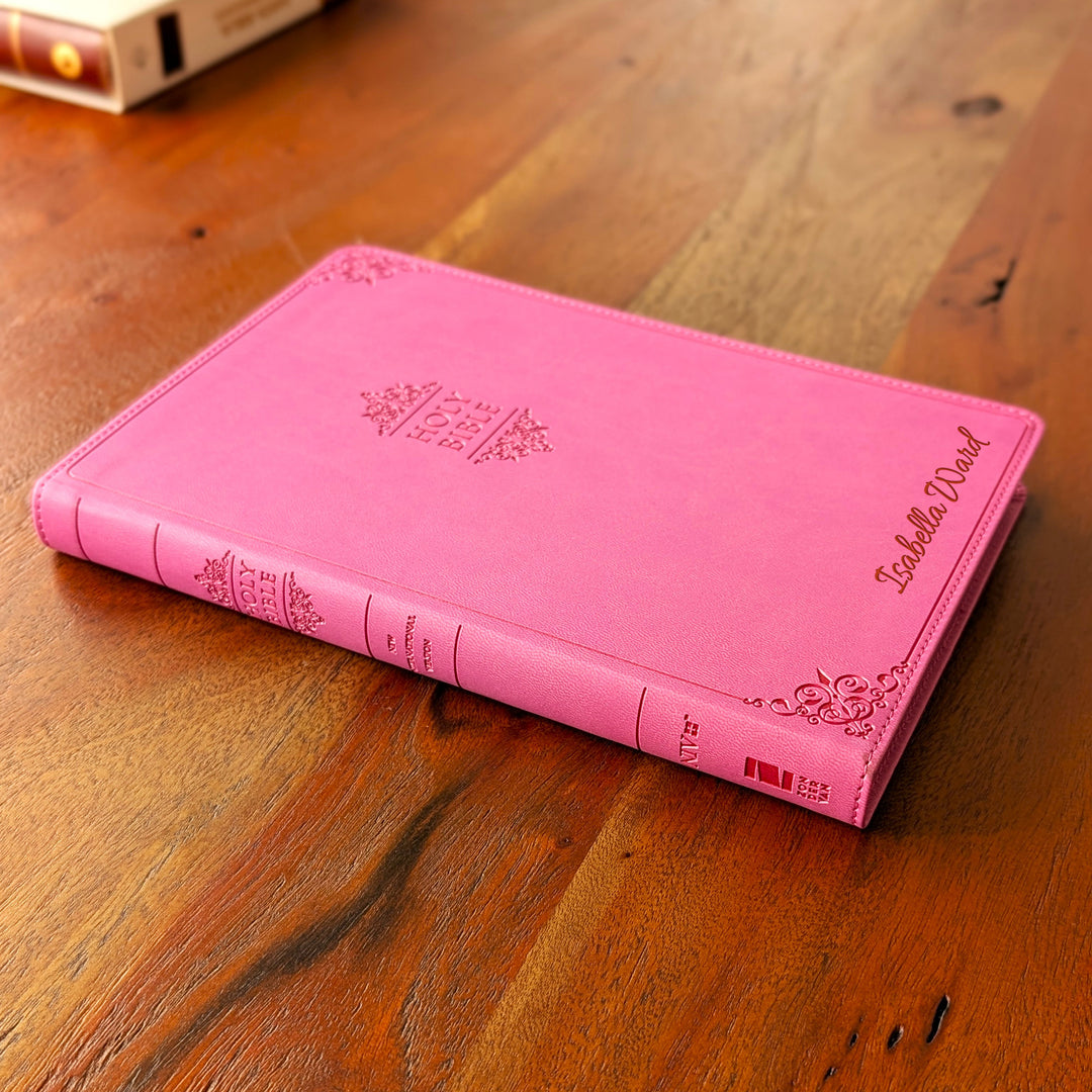 Biblia NVI Personalizada para Niños - Rosa | Nombre grabado