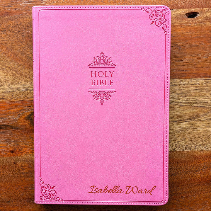 Biblia NVI Personalizada para Niños - Rosa | Nombre grabado