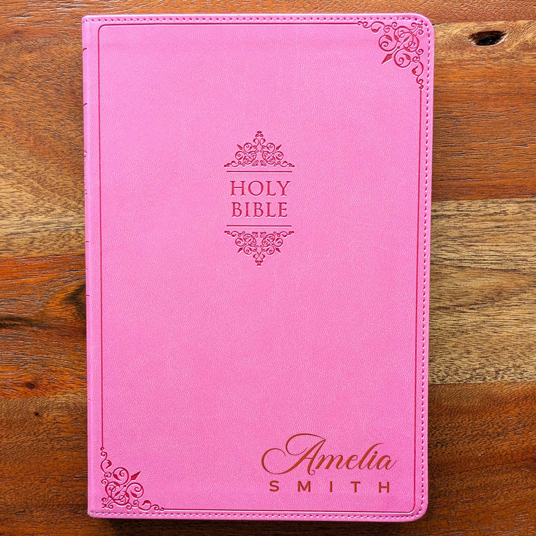 Biblia NVI Personalizada para Niños - Rosa | Nombre grabado