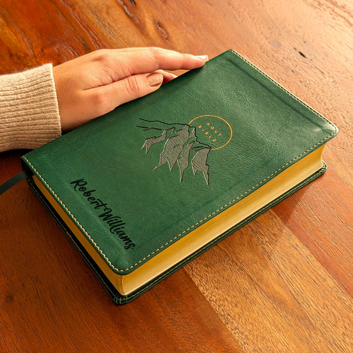 Biblia con letra súper gigante ESV personalizada – Borgoña | Girasol